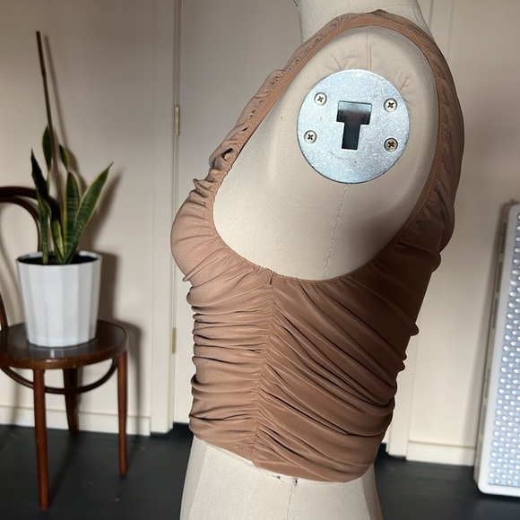 Express ruched tank - Picture 2 of 4